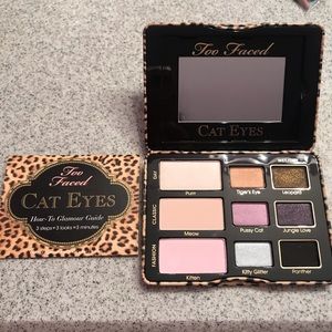 NWT! Two Faced Eyeshadow Palette! Cat eyes!